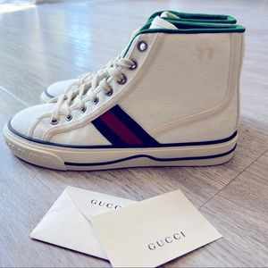 Gucci Tennis 1977 sneaker in a high-top version.